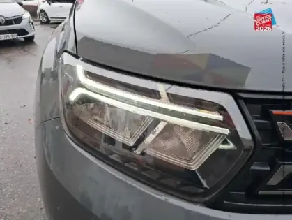 Photo 12 Dacia Duster  1.5 Blue dCi 115ch Extreme 4x2