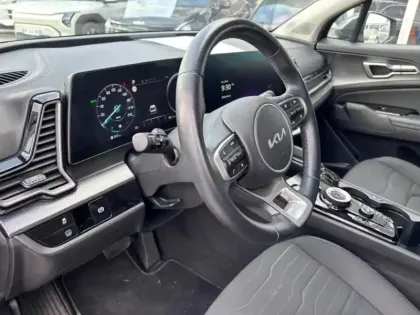 Photo 8 Kia Sportage Gén. V Ph1 Design 5