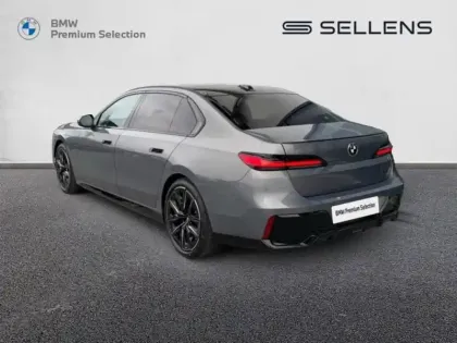 Photo 31 BMW Serie 7 Série 7 740dA xDrive 299ch M Sport