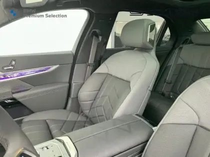 Photo 38 BMW Serie 7 Série 7 740dA xDrive 299ch M Sport