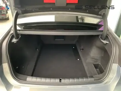 Photo 36 BMW Serie 7 Série 7 740dA xDrive 299ch M Sport