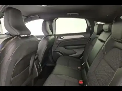 Photo 13 Renault Arkana  1.6 E-Tech 145ch full hybrid  Techno -24