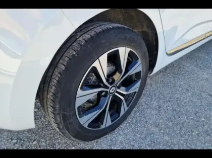 Photo 12 Renault Clio  1.0 TCe 100ch Evolution GPL