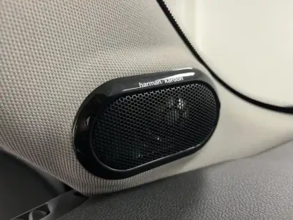 Photo 15 Mini Mini Gén. III (F56) Ph3 Edition Premium Plus 3