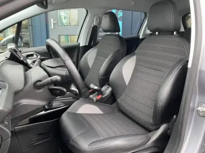 Photo 5 Peugeot 2008  1.2 PureTech 130ch E6.c Allure Business S&S EAT6 6cv