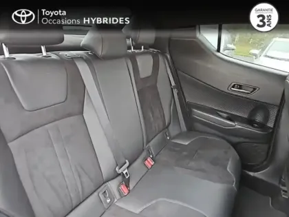 Photo 6 Toyota C-HR  2.0 Hybride 184ch Collection E-CVT