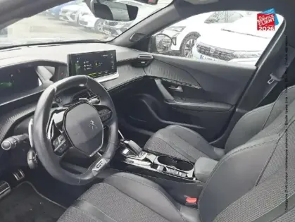 Photo 14 Peugeot 2008  1.2 PureTech 130ch S&S GT Line EAT8 7cv