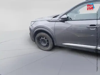 Photo 9 Peugeot 2008  1.2 PureTech 130ch S&S GT Line EAT8 7cv