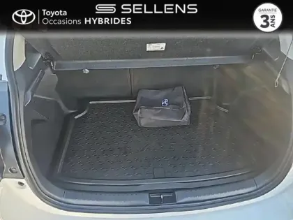 Photo 9 Toyota Yaris  116h Dynamic 5p MY22