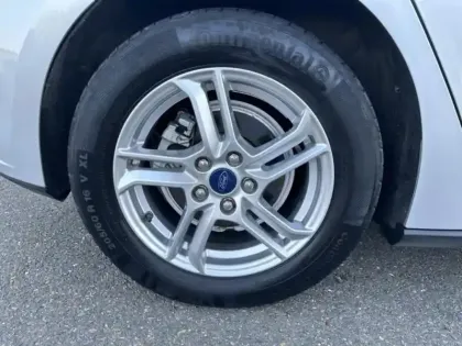 Photo 10 Ford Focus  1.5 EcoBlue 120ch Trend Business