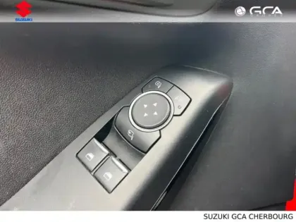 Photo 11 Ford Fiesta  1.0 EcoBoost 100ch Stop&Start Cool & Connect 5p Euro6.2