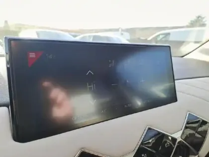 Photo 14 DS DS 3  Crossback PureTech 155ch Grand Chic Automatique