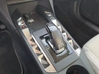 Photo 12 DS DS 3  Crossback PureTech 155ch Grand Chic Automatique