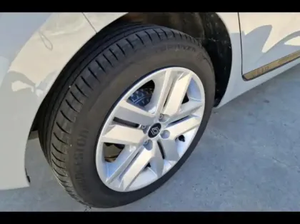 Photo 12 Renault Clio  1.0 Eco-G 100ch Evolution - 24