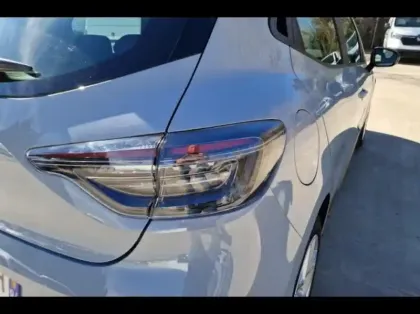 Photo 13 Renault Clio  1.0 Eco-G 100ch Evolution - 24