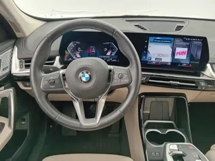 Photo 10 BMW X1  sDrive18d 150ch xLine