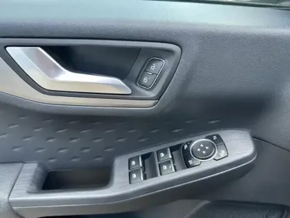 Photo 9 Ford Kuga  2.0 EcoBlue 150ch mHEV Titanium