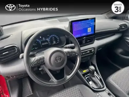 Photo 7 Toyota Yaris  116h Collection 5p MC24