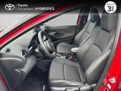Photo 10 Toyota Yaris  116h Collection 5p MC24