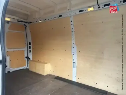 Photo 10 Renault Master  Fg F3500 L3H3 2.3 Blue dCi 135ch Confort Euro6E