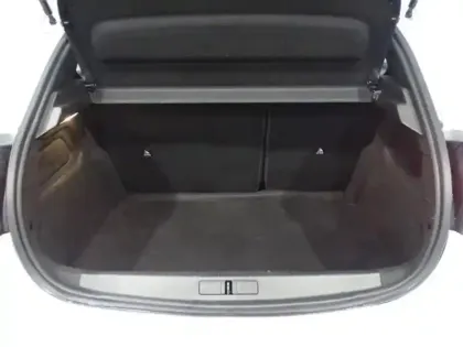 Photo 12 Peugeot 208  1.2 Hybrid 100ch Allure e-DCS6