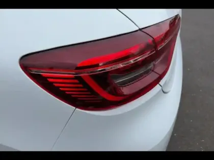 Photo 13 Renault Clio  1.6 E-Tech hybride 145ch RS Line