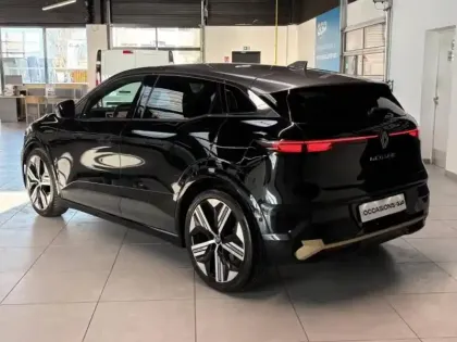 Photo 6 Renault Megane  E-Tech Electric EV60 220ch Iconic super charge -B