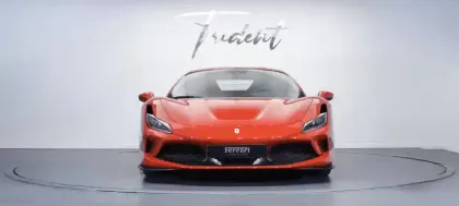 Photo 1 Ferrari F8  Tributo 3.9  V8 BiTurbo 720ch