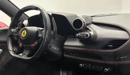 Photo 13 Ferrari F8  Tributo 3.9  V8 BiTurbo 720ch