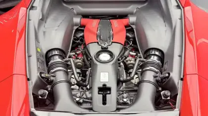 Photo 54 Ferrari F8  Tributo 3.9  V8 BiTurbo 720ch