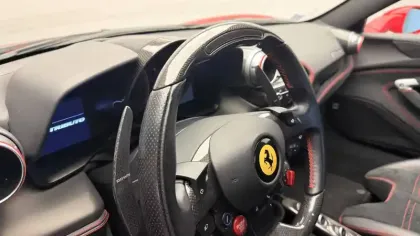 Photo 49 Ferrari F8  Tributo 3.9  V8 BiTurbo 720ch