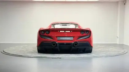 Photo 39 Ferrari F8  Tributo 3.9  V8 BiTurbo 720ch