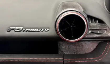 Photo 12 Ferrari F8  Tributo 3.9  V8 BiTurbo 720ch