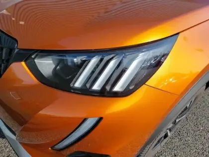 Photo 55 Peugeot 2008  BlueHDi 130 S&S EAT8