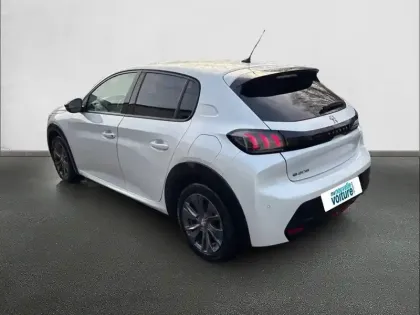 Photo 6 Peugeot 208  Electrique 50 kWh 136ch