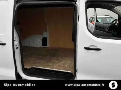 Photo 180 Citroën Jumpy  FGN M BLUEHDI 120 S&S BVM6