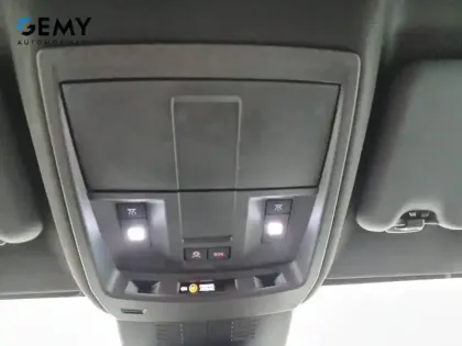 Photo 15 Peugeot 3008  Hybrid 145 e-DCS6