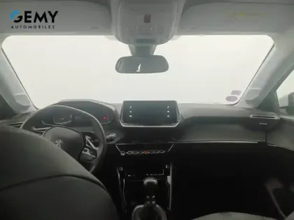 Photo 43 Peugeot 208  PureTech 100 S&S BVM6