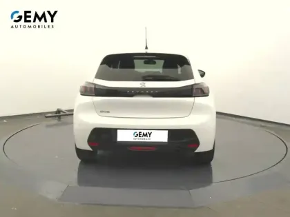 Photo 40 Peugeot 208  PureTech 100 S&S BVM6