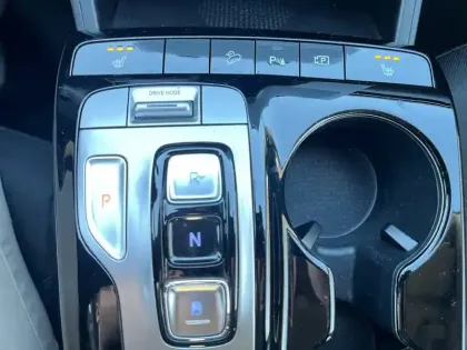 Photo 27 Hyundai Tucson  1.6 T-GDI 230 Hybrid BVA6