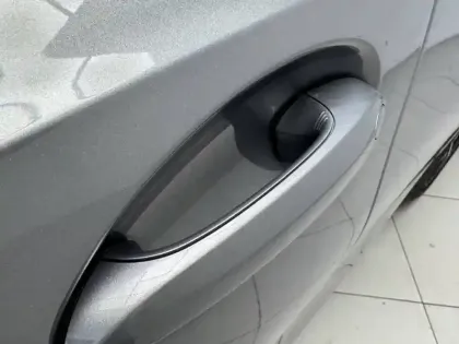 Photo 17 BMW Serie 3 Touring 320e 204 ch BVA8