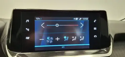 Photo 22 Peugeot 208  PureTech 75 S&S BVM5