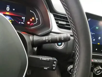 Photo 36 Renault Captur  E-Tech 145 - 21