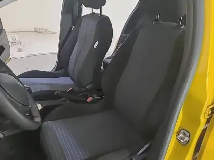 Photo 57 Peugeot 208 Gén. II Ph1 NG Like 5