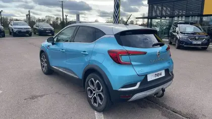 Photo 2 Renault Captur  E-Tech Plug-in 160