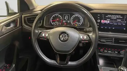 Photo 16 Volkswagen Polo  1.0 TSI 95 S&S BVM5