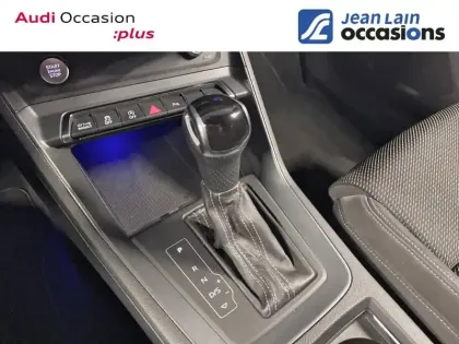 Photo 12 Audi Q3  35 TFSI 150 ch S tronic 7