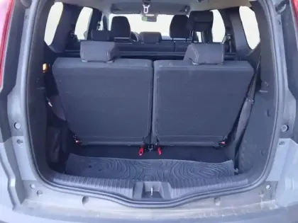 Photo 11 Dacia Jogger  Hybrid 140 7 places GSR2