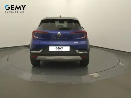 Photo 47 Renault Captur  E-Tech Plug-in 160