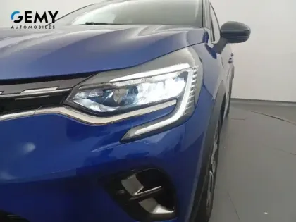 Photo 40 Renault Captur  E-Tech Plug-in 160